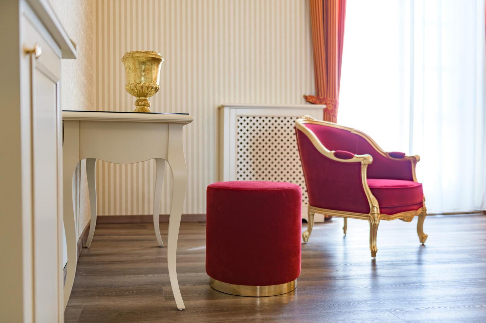 Regina Del Garda Suite Toscolano Maderno Luaran gambar