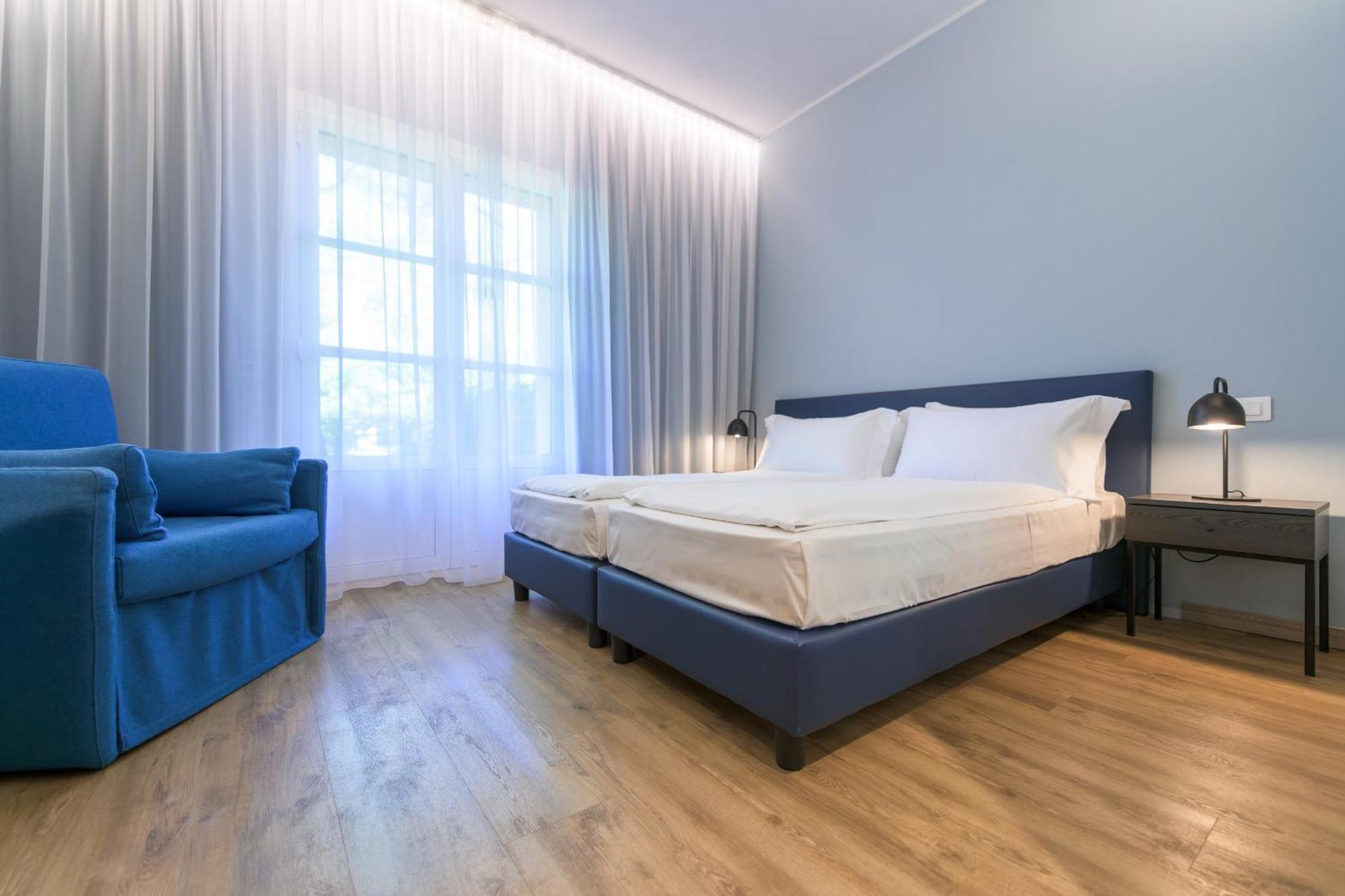 Regina Del Garda Suite Toscolano Maderno Luaran gambar